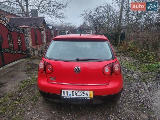 Червоний Фольксваген Гольф, об'ємом двигуна 1.4 л та пробігом 320 тис. км за 5700 $, фото 4 на Automoto.ua