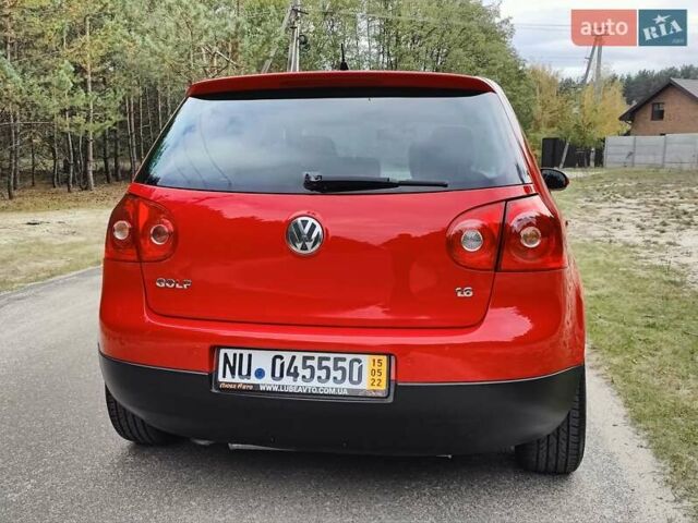 Красный Фольксваген Гольф, объемом двигателя 1.6 л и пробегом 184 тыс. км за 6450 $, фото 9 на Automoto.ua