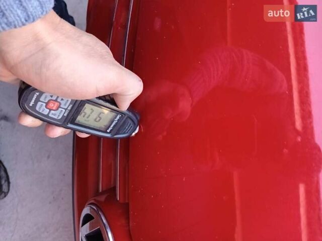 Красный Фольксваген Гольф, объемом двигателя 1.39 л и пробегом 205 тыс. км за 5399 $, фото 69 на Automoto.ua