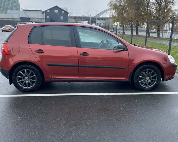 Червоний Фольксваген Гольф, об'ємом двигуна 1.6 л та пробігом 197 тис. км за 7700 $, фото 8 на Automoto.ua