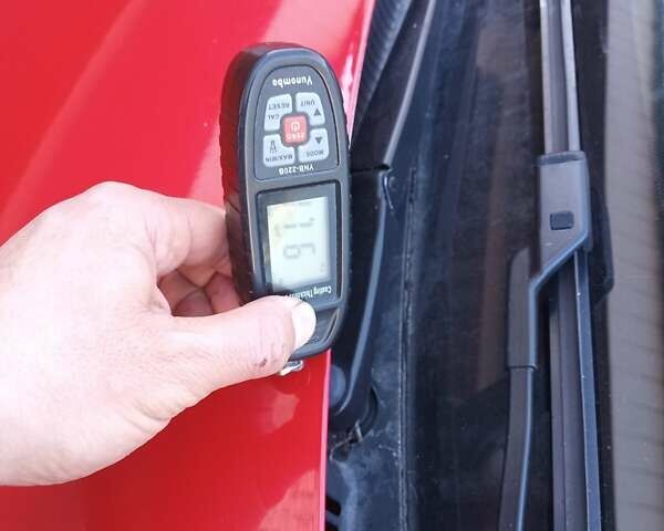 Червоний Фольксваген Гольф, об'ємом двигуна 1.4 л та пробігом 205 тис. км за 4950 $, фото 100 на Automoto.ua