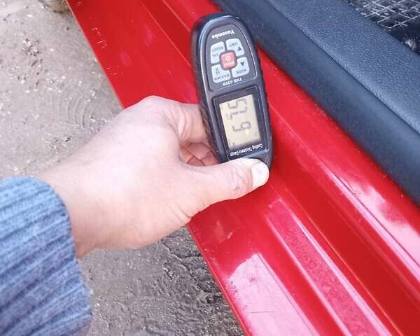 Червоний Фольксваген Гольф, об'ємом двигуна 1.4 л та пробігом 205 тис. км за 4950 $, фото 87 на Automoto.ua