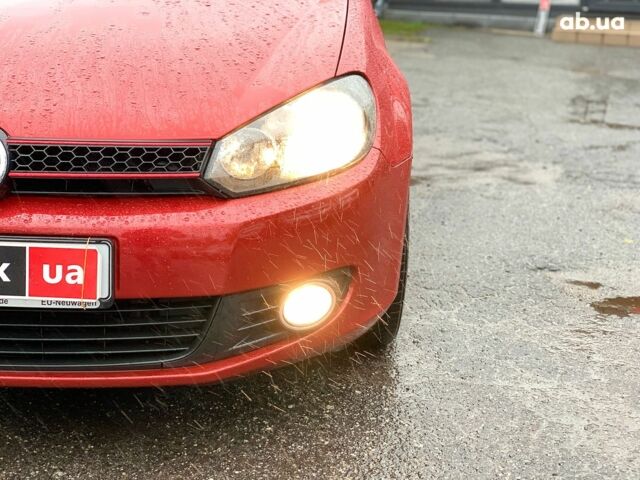 Красный Фольксваген Гольф, объемом двигателя 1.6 л и пробегом 197 тыс. км за 7690 $, фото 9 на Automoto.ua