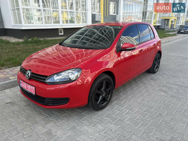 Красный Фольксваген Гольф, объемом двигателя 1.4 л и пробегом 205 тыс. км за 7350 $, фото 9 на Automoto.ua