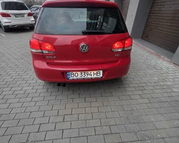 Красный Фольксваген Гольф, объемом двигателя 1.39 л и пробегом 247 тыс. км за 7200 $, фото 7 на Automoto.ua