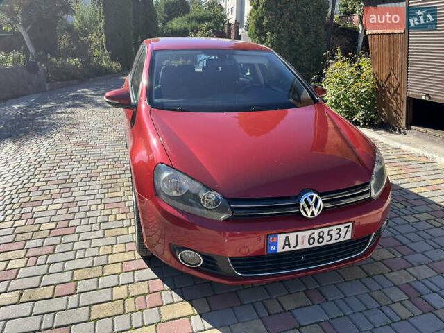 Червоний Фольксваген Гольф, об'ємом двигуна 1.39 л та пробігом 257 тис. км за 7990 $, фото 21 на Automoto.ua