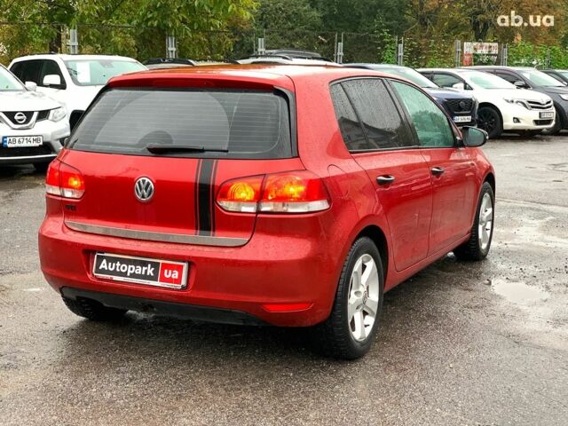 Красный Фольксваген Гольф, объемом двигателя 1.6 л и пробегом 197 тыс. км за 7690 $, фото 4 на Automoto.ua