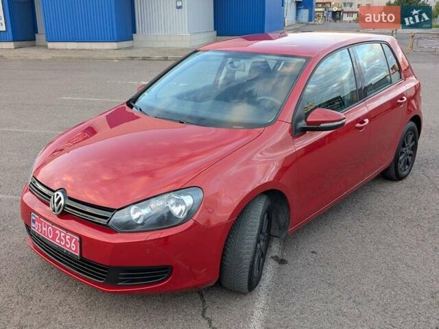 Красный Фольксваген Гольф, объемом двигателя 1.39 л и пробегом 186 тыс. км за 7500 $, фото 5 на Automoto.ua