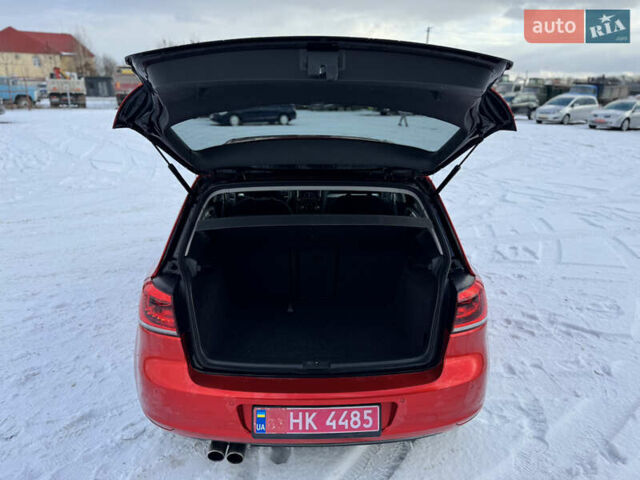 Червоний Фольксваген Гольф, об'ємом двигуна 1.4 л та пробігом 187 тис. км за 9499 $, фото 5 на Automoto.ua