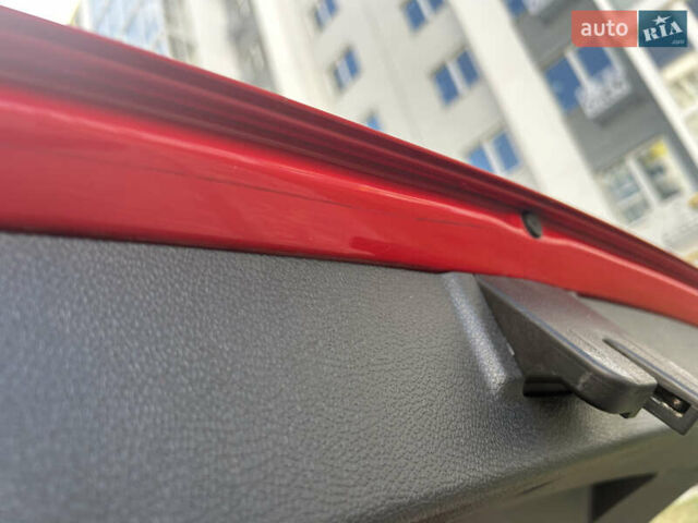 Красный Фольксваген Гольф, объемом двигателя 1.4 л и пробегом 205 тыс. км за 7350 $, фото 40 на Automoto.ua
