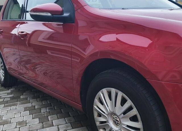 Красный Фольксваген Гольф, объемом двигателя 1.6 л и пробегом 196 тыс. км за 8000 $, фото 13 на Automoto.ua