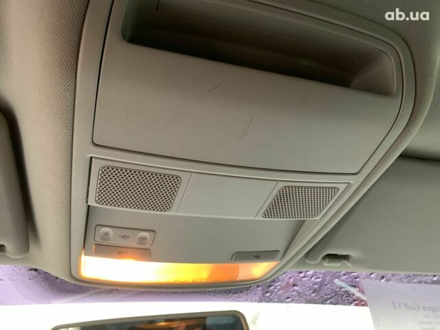 Красный Фольксваген Гольф, объемом двигателя 1.6 л и пробегом 197 тыс. км за 7690 $, фото 34 на Automoto.ua