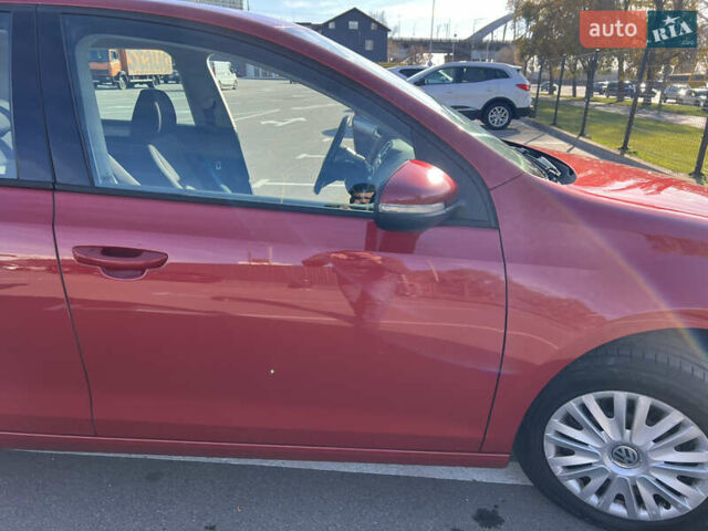 Червоний Фольксваген Гольф, об'ємом двигуна 1.6 л та пробігом 195 тис. км за 6900 $, фото 5 на Automoto.ua