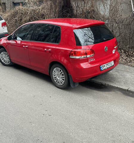 Красный Фольксваген Гольф, объемом двигателя 1.6 л и пробегом 92 тыс. км за 8800 $, фото 2 на Automoto.ua