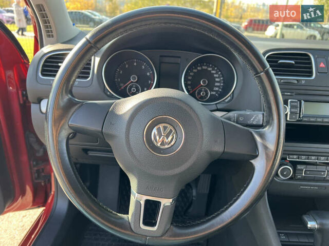 Червоний Фольксваген Гольф, об'ємом двигуна 1.6 л та пробігом 195 тис. км за 6900 $, фото 14 на Automoto.ua