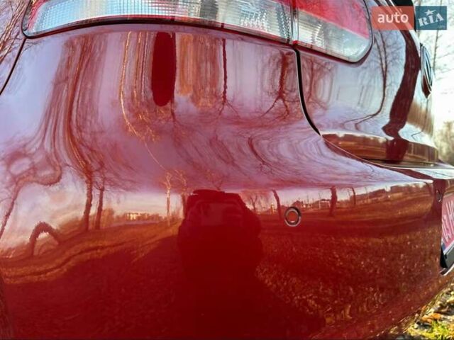 Красный Фольксваген Гольф, объемом двигателя 1.39 л и пробегом 188 тыс. км за 7300 $, фото 25 на Automoto.ua