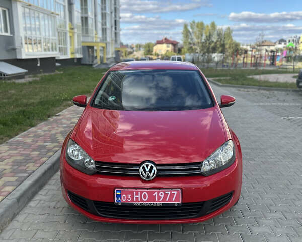 Красный Фольксваген Гольф, объемом двигателя 1.4 л и пробегом 205 тыс. км за 7350 $, фото 17 на Automoto.ua