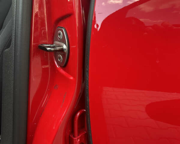 Красный Фольксваген Гольф, объемом двигателя 1.4 л и пробегом 205 тыс. км за 7350 $, фото 34 на Automoto.ua