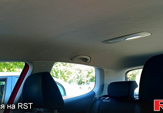 Красный Фольксваген Гольф, объемом двигателя 1.4 л и пробегом 182 тыс. км за 7000 $, фото 3 на Automoto.ua