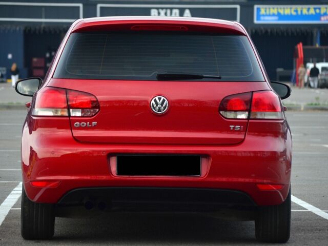 Червоний Фольксваген Гольф, об'ємом двигуна 1.4 л та пробігом 150 тис. км за 6999 $, фото 7 на Automoto.ua