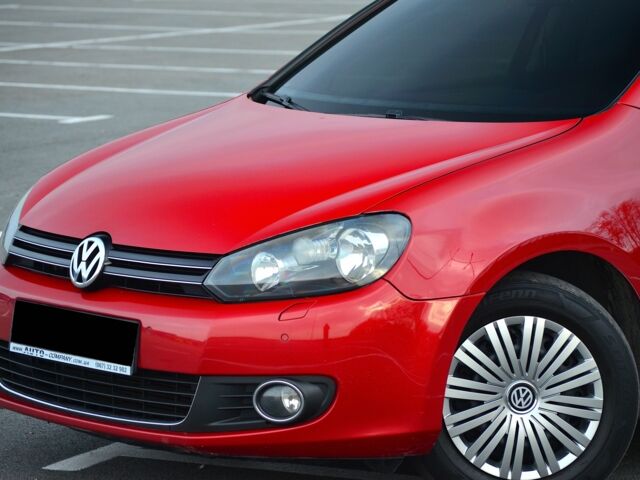 Червоний Фольксваген Гольф, об'ємом двигуна 1.4 л та пробігом 150 тис. км за 7500 $, фото 3 на Automoto.ua