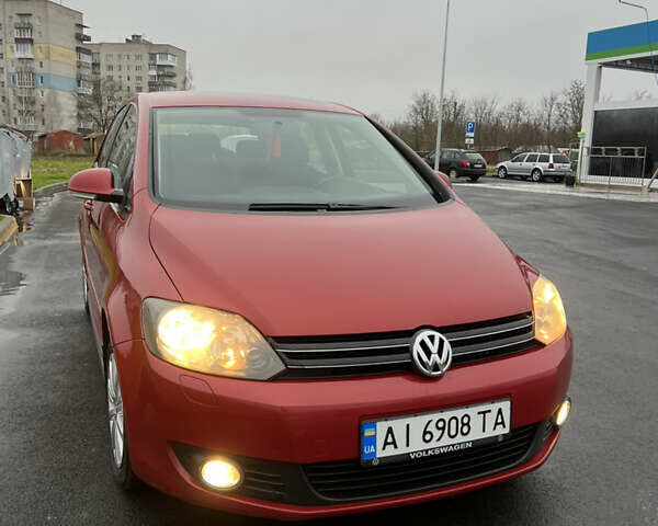 Червоний Фольксваген Гольф, об'ємом двигуна 1.6 л та пробігом 223 тис. км за 6550 $, фото 2 на Automoto.ua
