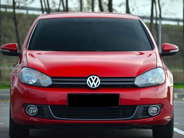 Червоний Фольксваген Гольф, об'ємом двигуна 1.4 л та пробігом 150 тис. км за 7500 $, фото 9 на Automoto.ua