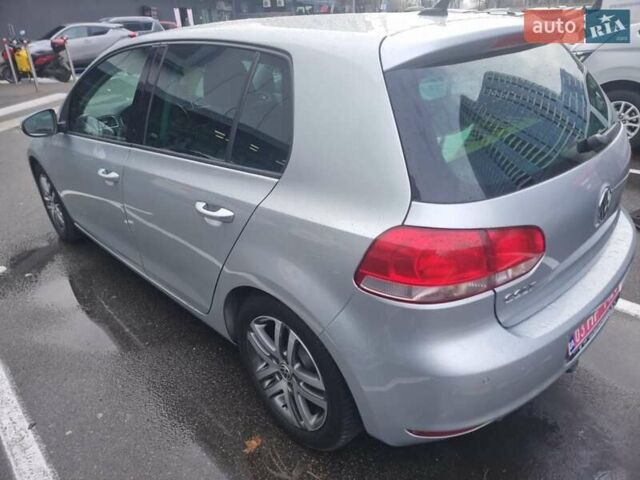 Красный Фольксваген Гольф, объемом двигателя 1.39 л и пробегом 177 тыс. км за 8499 $, фото 8 на Automoto.ua