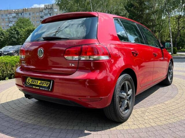 Красный Фольксваген Гольф, объемом двигателя 1.4 л и пробегом 156 тыс. км за 10350 $, фото 6 на Automoto.ua