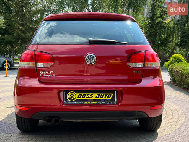 Красный Фольксваген Гольф, объемом двигателя 1.4 л и пробегом 156 тыс. км за 10350 $, фото 5 на Automoto.ua