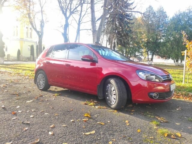 Красный Фольксваген Гольф, объемом двигателя 0 л и пробегом 130 тыс. км за 10000 $, фото 1 на Automoto.ua