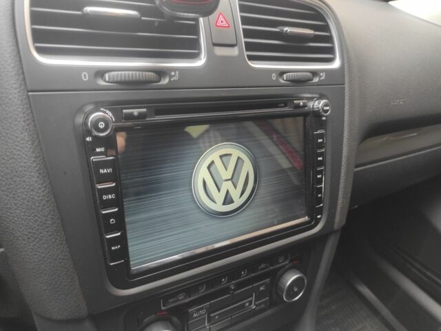 Красный Фольксваген Гольф, объемом двигателя 0 л и пробегом 130 тыс. км за 10000 $, фото 6 на Automoto.ua