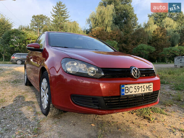 Красный Фольксваген Гольф, объемом двигателя 1.2 л и пробегом 202 тыс. км за 6300 $, фото 17 на Automoto.ua