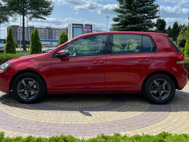 Красный Фольксваген Гольф, объемом двигателя 1.4 л и пробегом 156 тыс. км за 10350 $, фото 3 на Automoto.ua