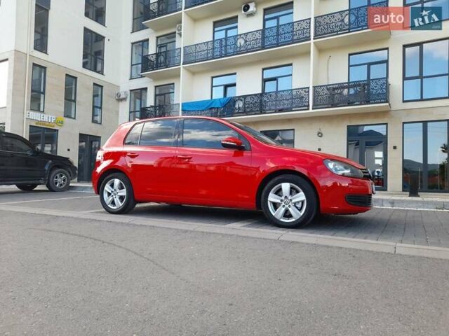 Красный Фольксваген Гольф, объемом двигателя 1.4 л и пробегом 251 тыс. км за 6850 $, фото 7 на Automoto.ua