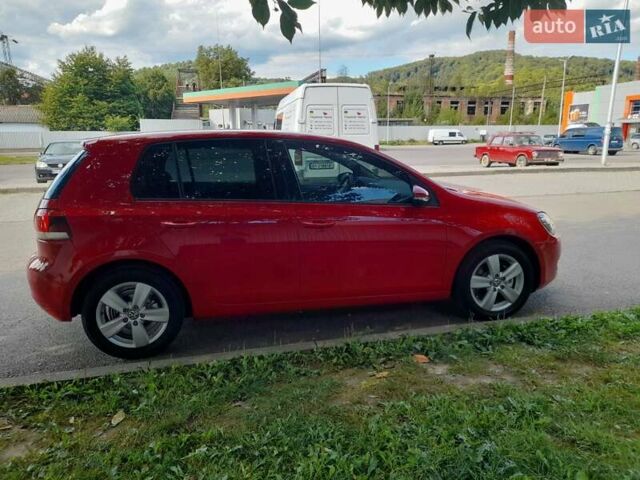 Красный Фольксваген Гольф, объемом двигателя 1.4 л и пробегом 251 тыс. км за 6850 $, фото 19 на Automoto.ua