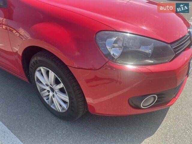 Красный Фольксваген Гольф, объемом двигателя 1.39 л и пробегом 250 тыс. км за 7999 $, фото 16 на Automoto.ua