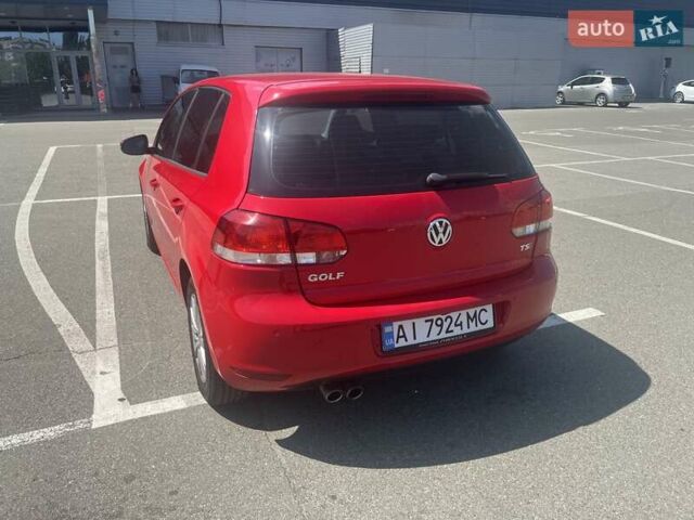 Красный Фольксваген Гольф, объемом двигателя 1.39 л и пробегом 250 тыс. км за 7999 $, фото 15 на Automoto.ua