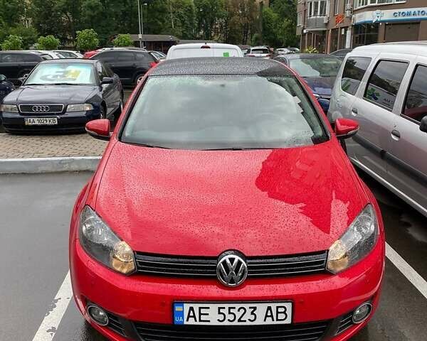 Червоний Фольксваген Гольф, об'ємом двигуна 1.39 л та пробігом 119 тис. км за 13000 $, фото 5 на Automoto.ua