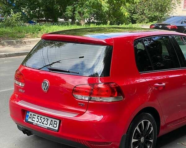 Червоний Фольксваген Гольф, об'ємом двигуна 1.39 л та пробігом 119 тис. км за 13000 $, фото 4 на Automoto.ua