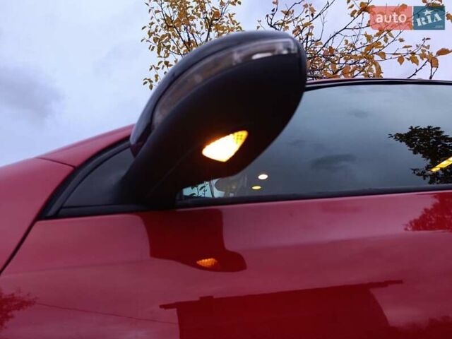 Красный Фольксваген Гольф, объемом двигателя 1.39 л и пробегом 151 тыс. км за 8900 $, фото 13 на Automoto.ua