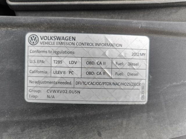 Червоний Фольксваген Гольф, об'ємом двигуна 1.97 л та пробігом 158 тис. км за 10598 $, фото 8 на Automoto.ua