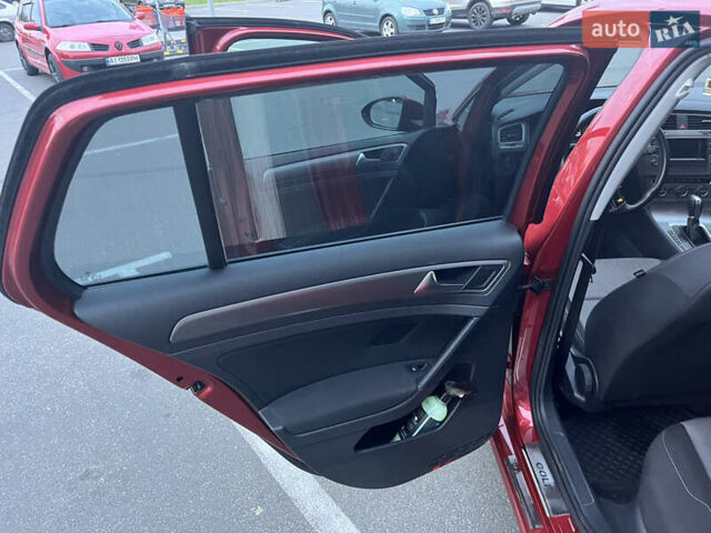 Червоний Фольксваген Гольф, об'ємом двигуна 1.4 л та пробігом 170 тис. км за 10500 $, фото 12 на Automoto.ua