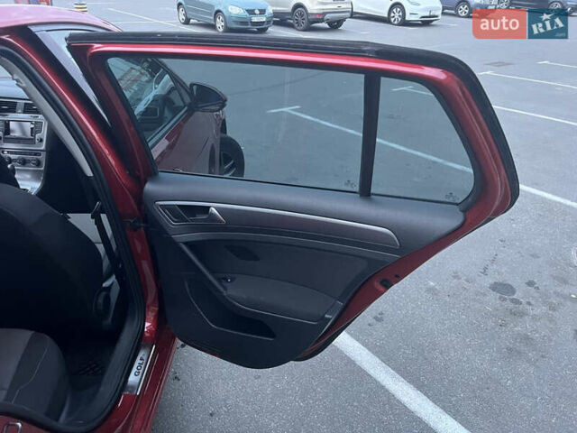 Червоний Фольксваген Гольф, об'ємом двигуна 1.4 л та пробігом 170 тис. км за 10500 $, фото 10 на Automoto.ua