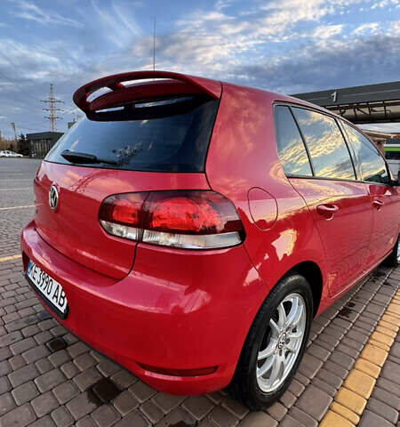 Красный Фольксваген Гольф, объемом двигателя 2.48 л и пробегом 194 тыс. км за 9900 $, фото 4 на Automoto.ua