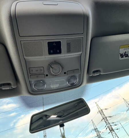 Красный Фольксваген Гольф, объемом двигателя 2.48 л и пробегом 194 тыс. км за 9900 $, фото 12 на Automoto.ua