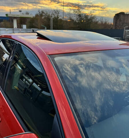 Красный Фольксваген Гольф, объемом двигателя 2.48 л и пробегом 194 тыс. км за 9900 $, фото 5 на Automoto.ua