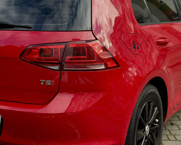 Красный Фольксваген Гольф, объемом двигателя 1.8 л и пробегом 170 тыс. км за 10950 $, фото 8 на Automoto.ua