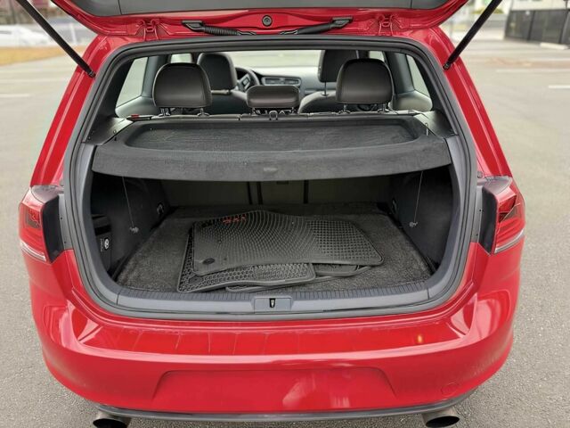 Червоний Фольксваген Гольф, об'ємом двигуна 2 л та пробігом 71 тис. км за 8000 $, фото 14 на Automoto.ua