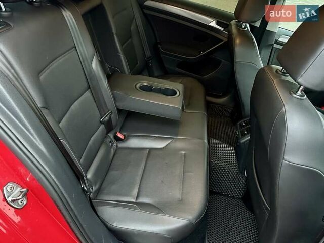 Червоний Фольксваген Гольф, об'ємом двигуна 1.97 л та пробігом 245 тис. км за 12999 $, фото 40 на Automoto.ua